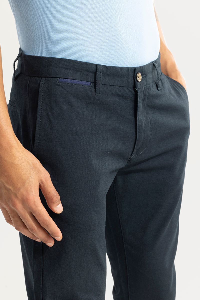Buy Men's Stygian Navy Linen Pant Online | SNITCH