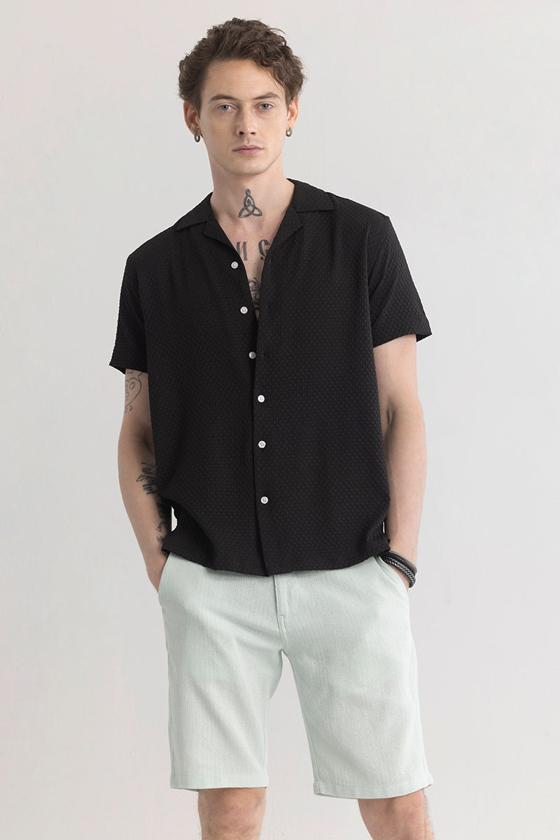 Breezy Bluffs Black Shirt