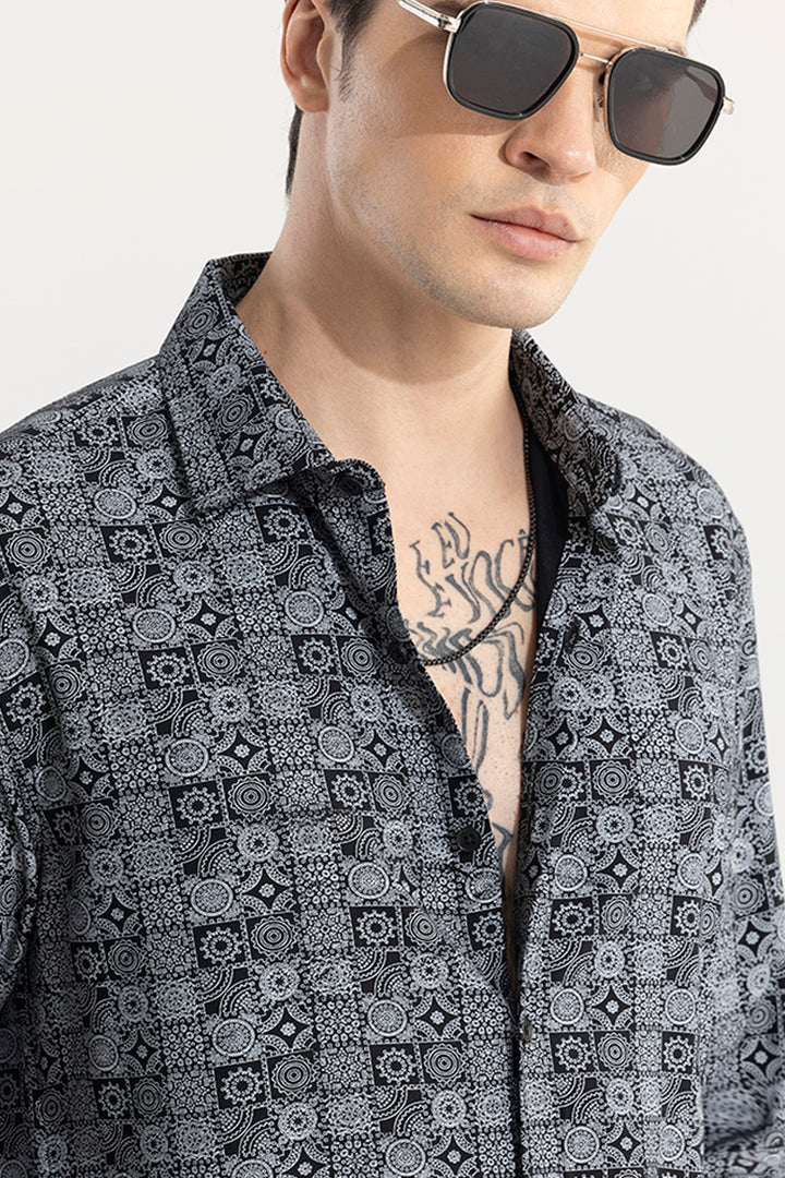 Imprint Motif Black Shirt