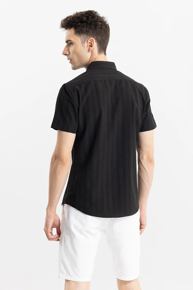 Wrinkled Stripe Black Shirt