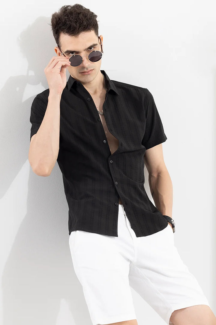 Wrinkled Stripe Black Shirt