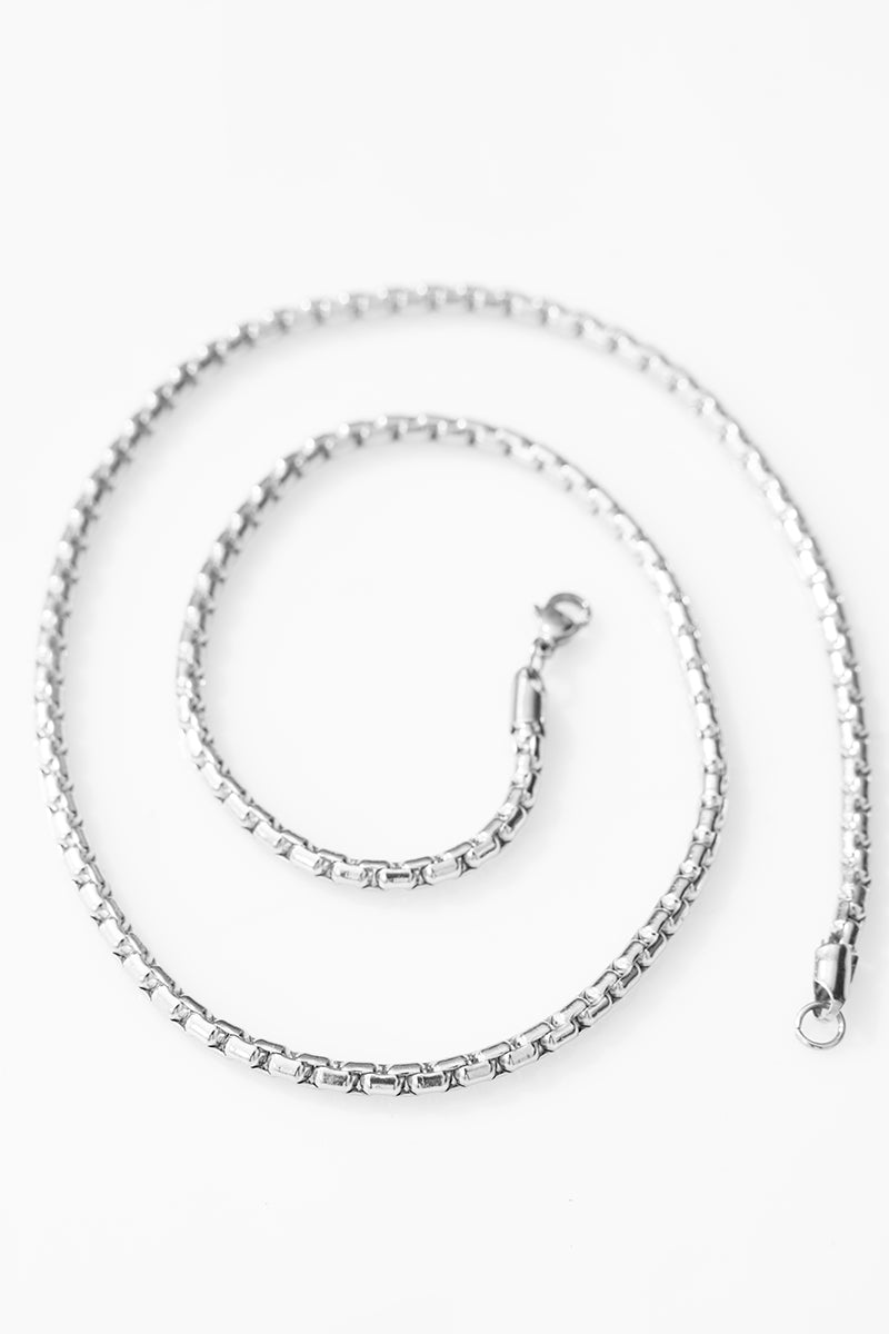 Buy Men's Solid Block SS Chain Online | SNITCH