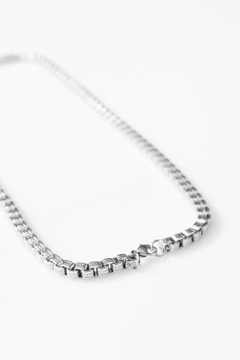 Cross Line SS Chain