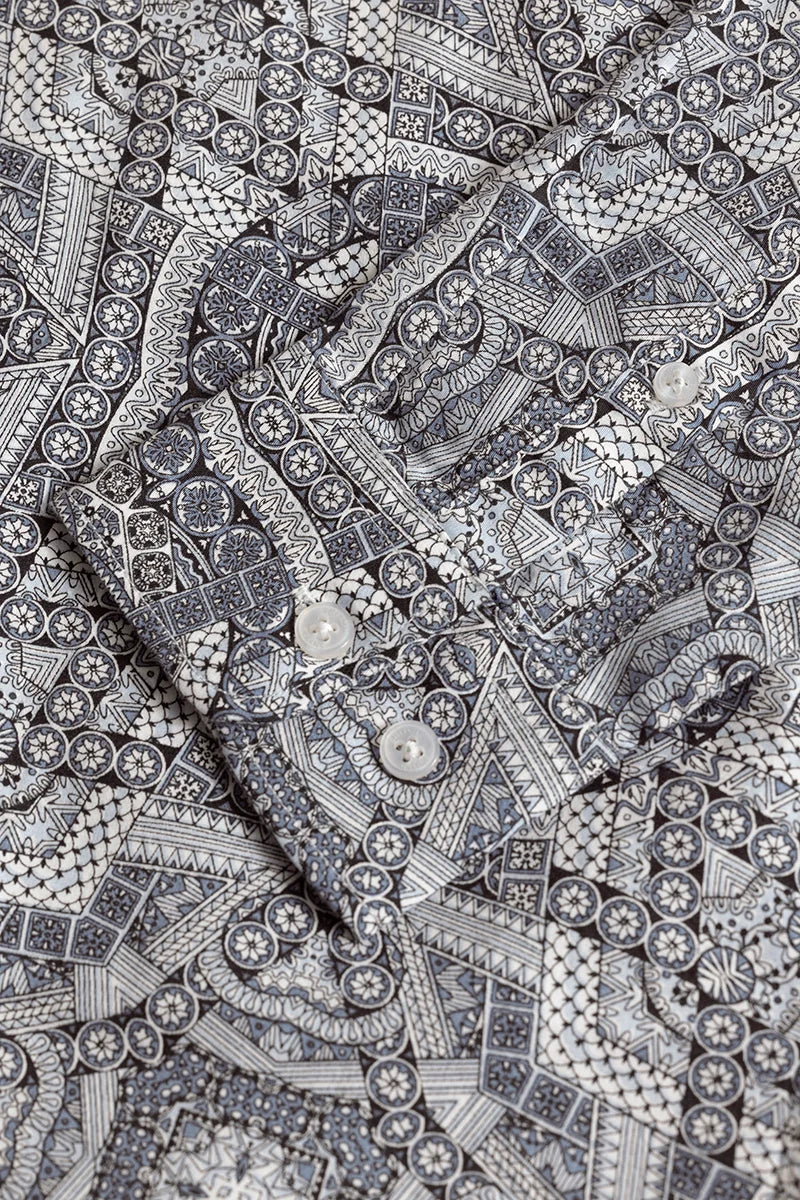 Facet Mandala Light Grey Shirt