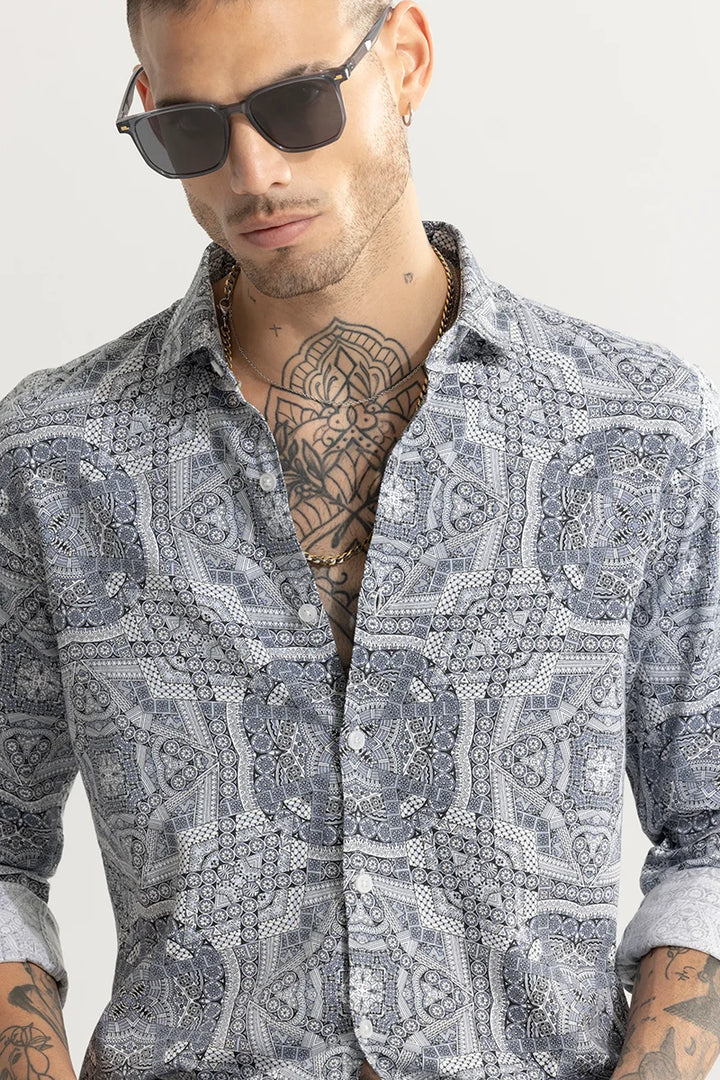 Facet Mandala Light Grey Shirt