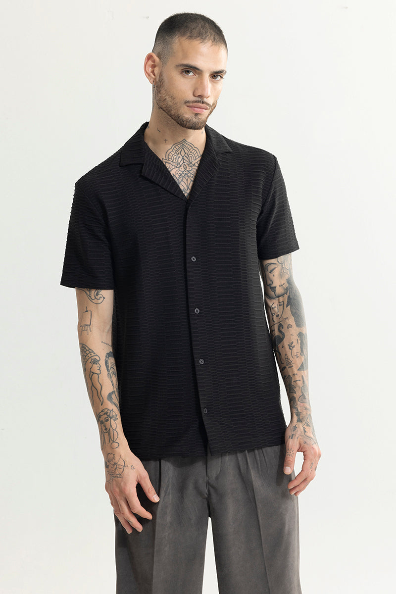 Varying Lines Black Shirt