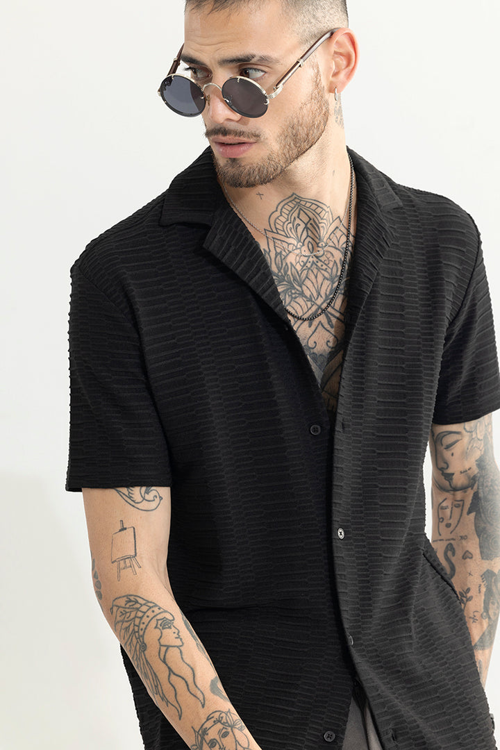 Varying Lines Black Shirt