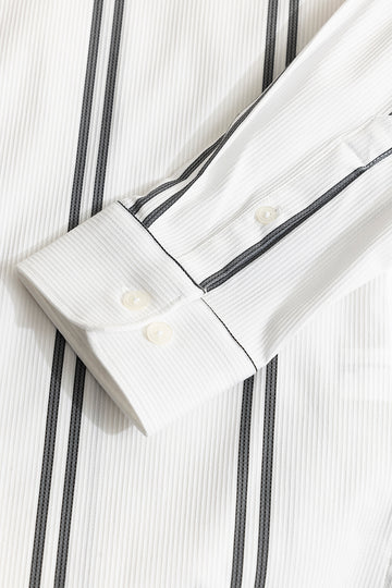 Buy Men's Peripheral Stripe White Shirt Online | SNITCH