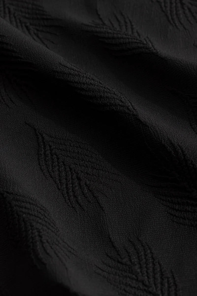 Leaf-Off Black Textured Shirt