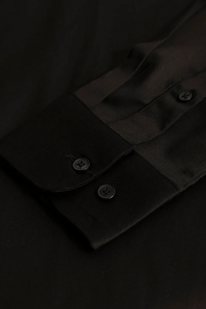 Etnni Black Plain Stitchless Shirt