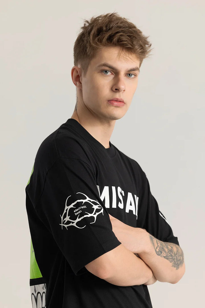 Mistake Graphic Black Oversize T-shirt