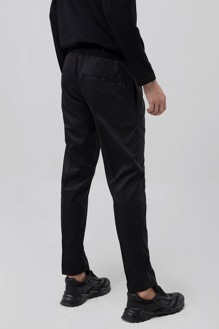 Relaxed Fit Black Pant